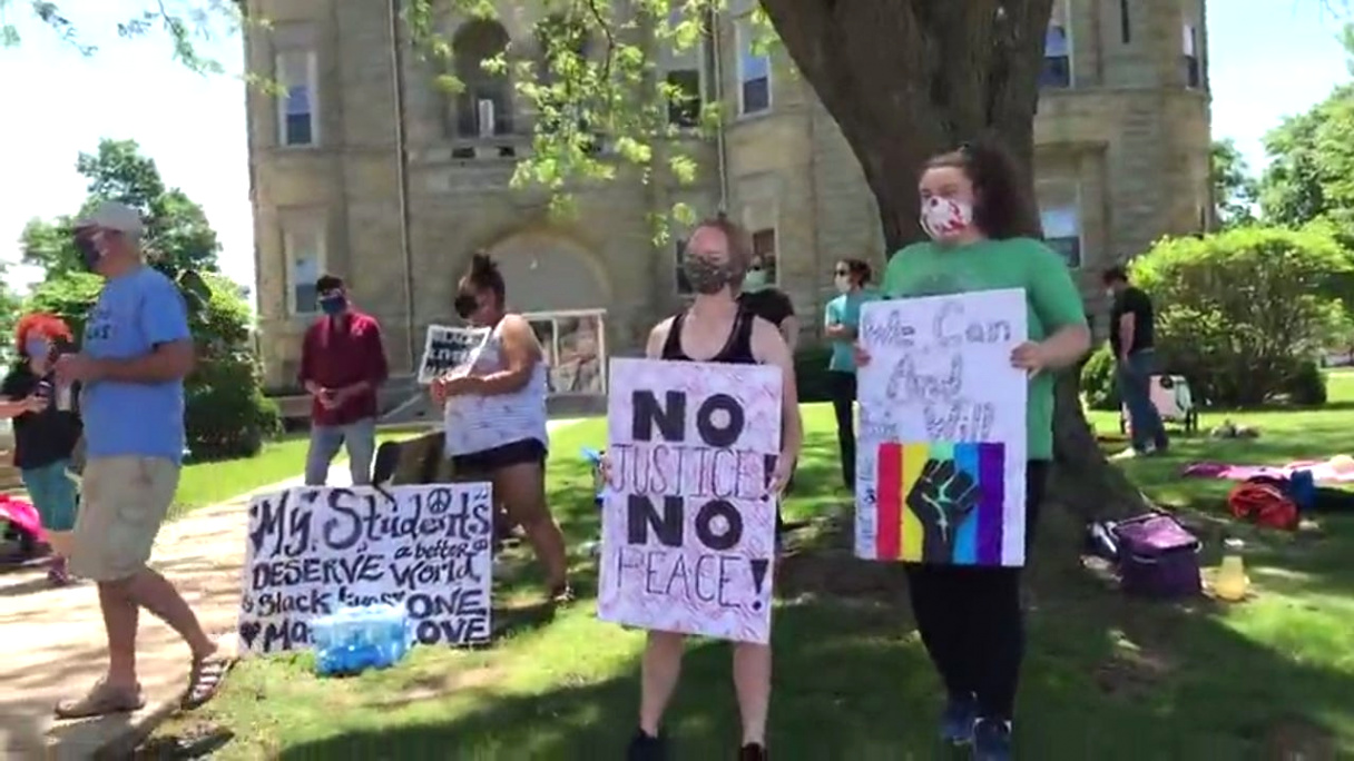 Car Accident Lawyer In Grundy Ia Dans Black Lives Matter Rally In Grundy Center