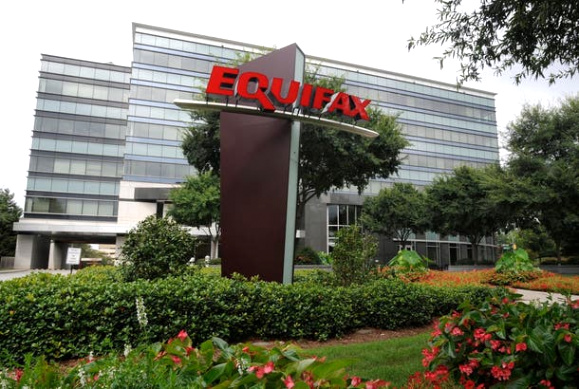 Small Business software In Barnstable Ma Dans How Equifax Knew Security Weaknesses Endangering the Personal Data