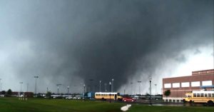 Vpn Services In Oklahoma Ok Dans Terrifying Eyewitness Videos Of Oklahoma tornado Go Viral