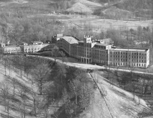 Car Accident Lawyer In Cumberland Ky Dans 300lancarrezekiq Haunted Places In Kentucky, Indiana: Waverly Hills, Seelbach