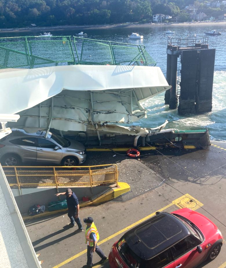 Car Accident Lawyer In Ferry Wa Dans Ferry Crashes Near West Seattle Dock, Sustaining Heavy Damage ...