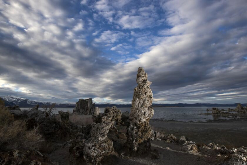 Car Accident Lawyer In Mono Ca Dans L.a. Gets Less Water From Mono Lake Due to Declining Levels - Los ...