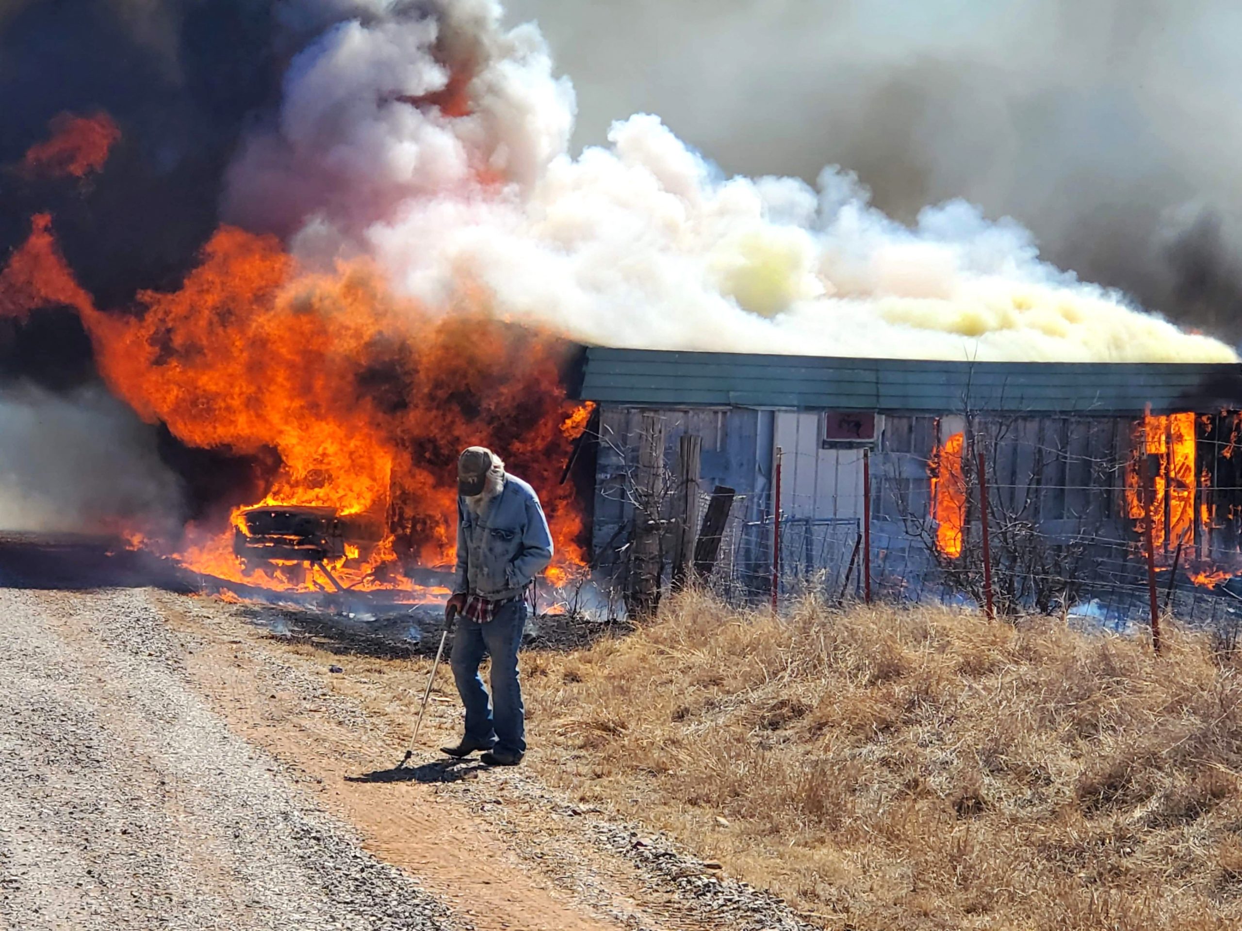 Comanche Tx Car Accident Lawyer Dans Large Grassfire torches Buildings, Vehicles In Comanche County