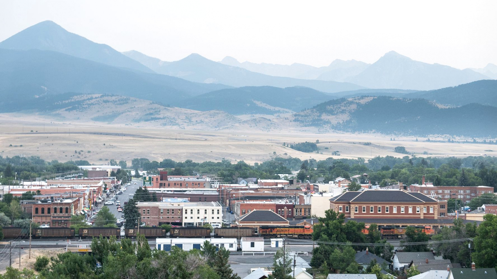 Small Business software In Livingston Mo Dans the Railroad Put This Montana town On the Map. but It Left Behind ...