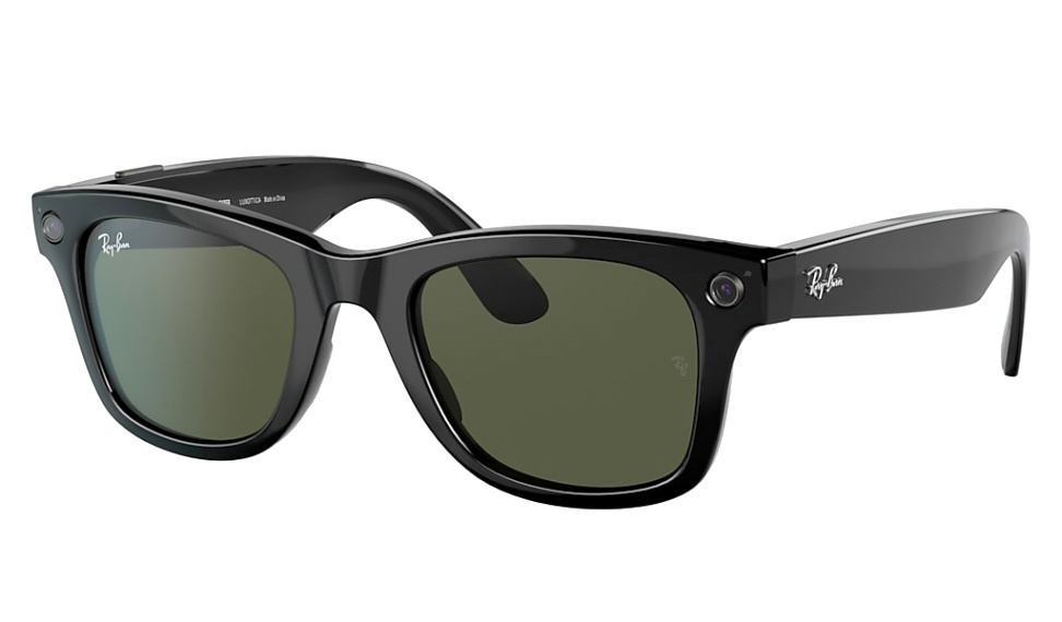 Car Insurance In Ray Mo Dans Ray-ban Stories Wayfarer Sunglasses In Shiny Black and Green ...