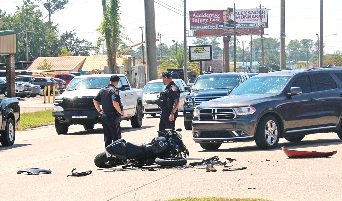 Hancock Ms Car Accident Lawyer Dans Waveland P.d. Probing Circumstances Of Fatal Motorcycle Crash ...