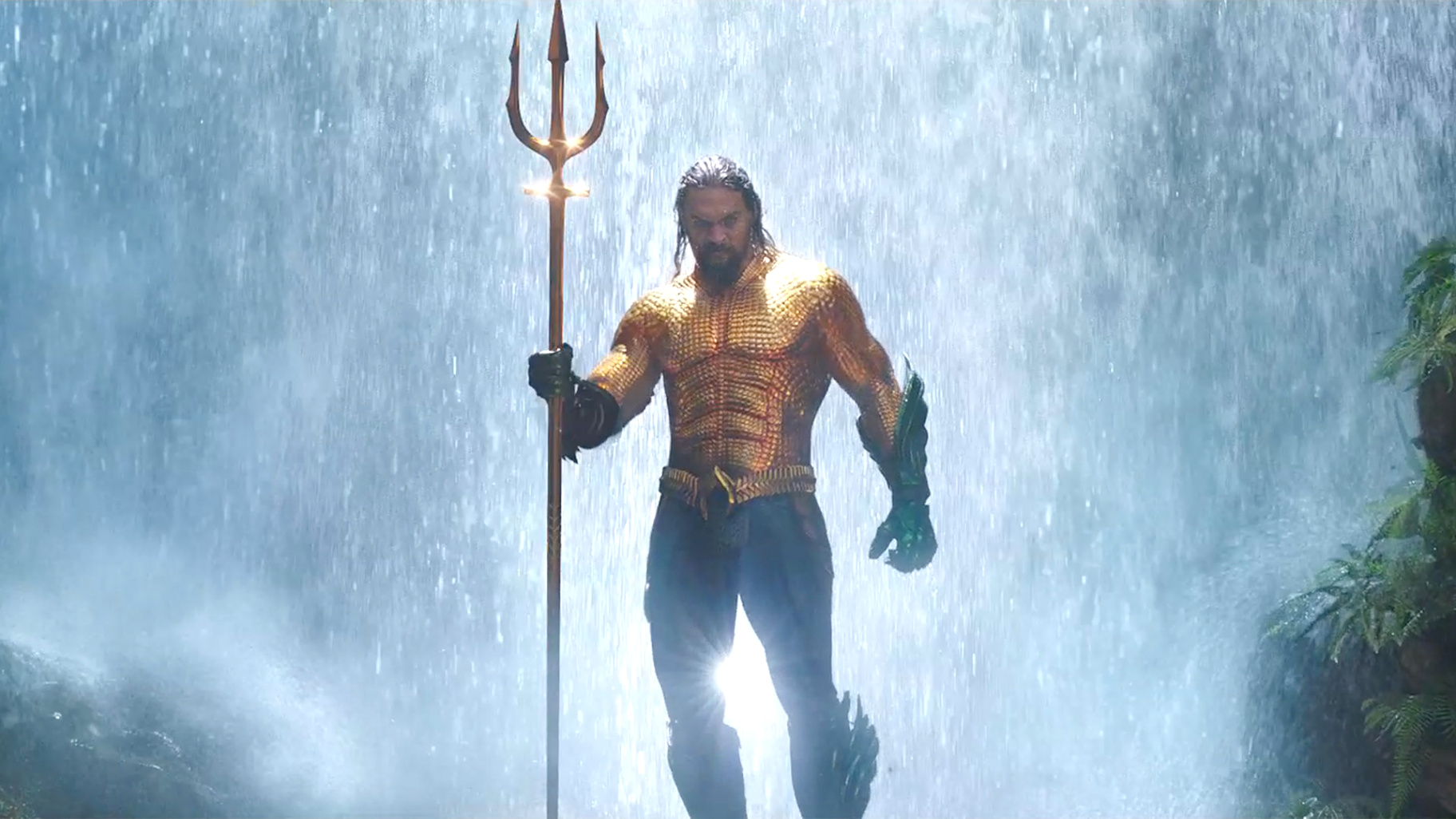 Curry or Car Accident Lawyer Dans Aquaman Extended Video