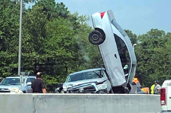Truck Accident Lawyer New York City Dans Crash In New Jersey Leaves Car Nearly Vertical